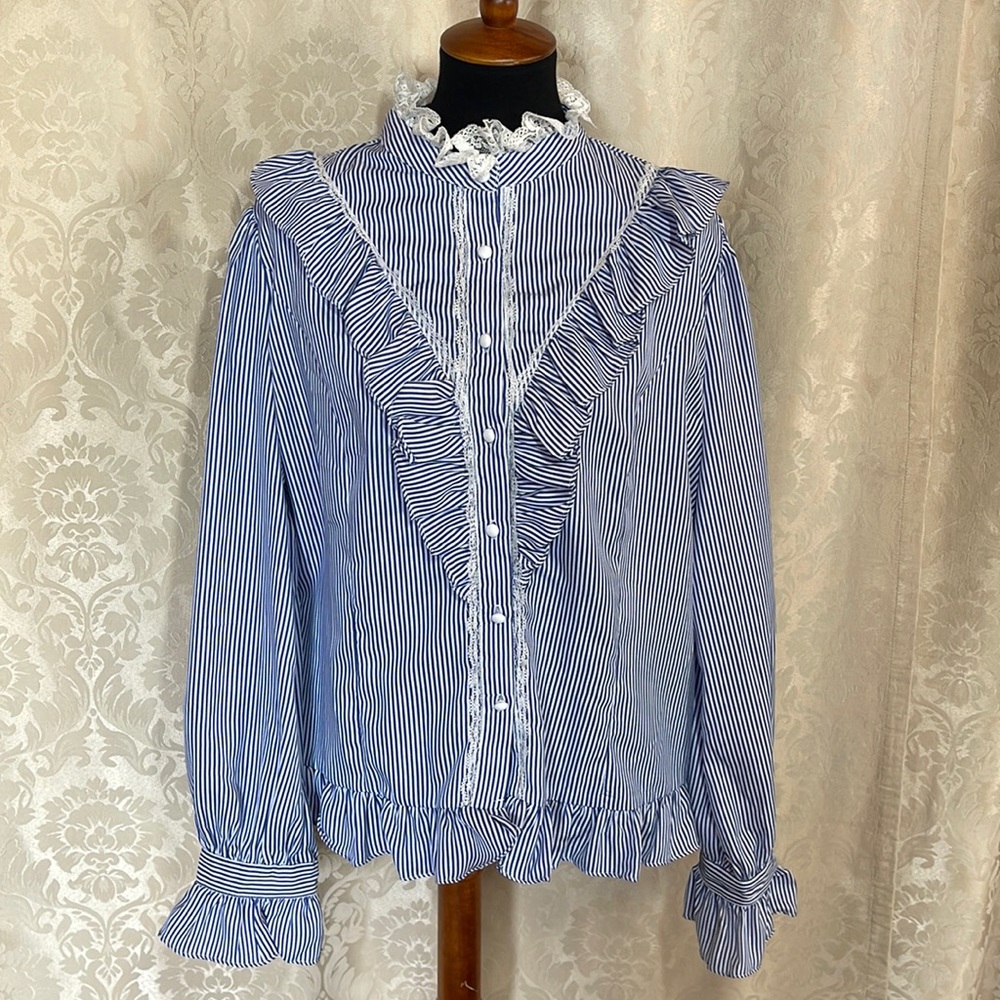Scarlet Darkness Lace & Frills Shirt